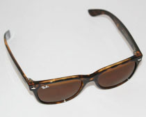 Ray-Ban Wayfarer solbriller med brune glas og stel i brun 